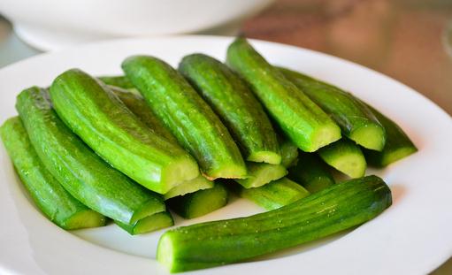 嫩黃瓜的功效 嫩黃瓜的做法