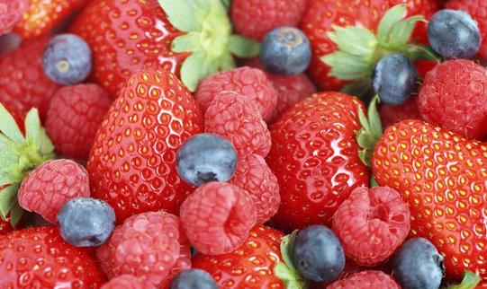 這些水果之所以那么好看其實有毒！