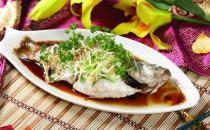 秋季吃鱸魚 養胃效果好