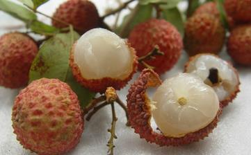 【荔枝】_荔枝的功效與作用,荔枝上火嗎,荔枝怎么吃,吃荔枝的好處 【荔枝】_荔枝的功效與作用,荔枝上火嗎,荔枝怎么吃,吃荔枝的好處