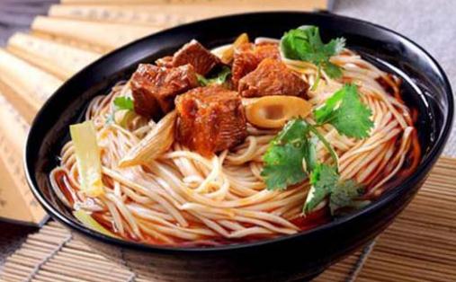 素面條太無味?教你做好吃的面條