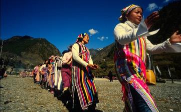 【獨龍族】獨龍族簡介_傳統節日_風俗習慣_服飾_舞蹈_美食_文化 【獨龍族】獨龍族簡介_傳統節日_風俗習慣_服飾_舞蹈_美食_文化