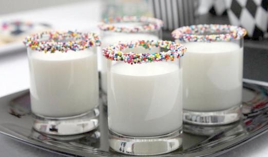 牛奶是美白潤膚的好幫手！