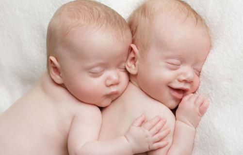 怎么才能讓寶寶在夏季睡得好？