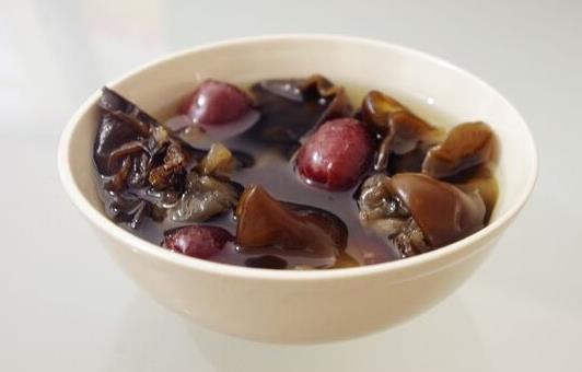 中醫豐胸湯飲幫你增罩杯!