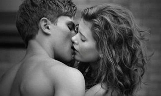 愛情長(zhǎng)久離不開這些因素