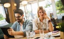 女人：別愛(ài)得太滿(mǎn) 別投入太快