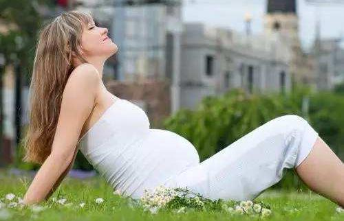 孕囊旁為什么會有積液