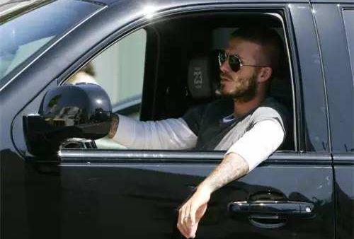 雪天里開車有哪些注意事項