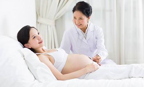 臍帶脫垂的臨床癥狀 臍帶脫垂的應急處理