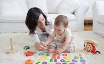 寶寶說話結巴的具體表現