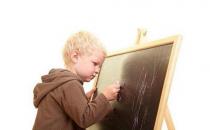 寶寶口吃的原因與臨床表現