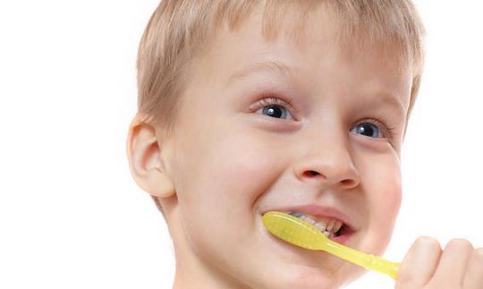 兒童刷牙時牙齦出血是怎么回事