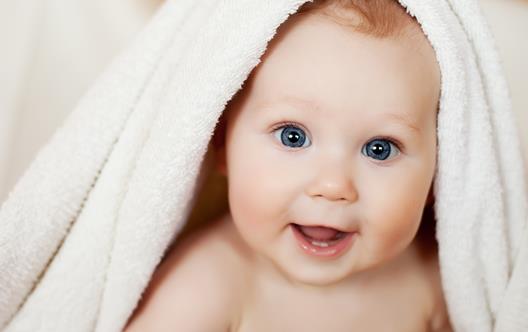 寶寶過敏性皮炎的原因與癥狀