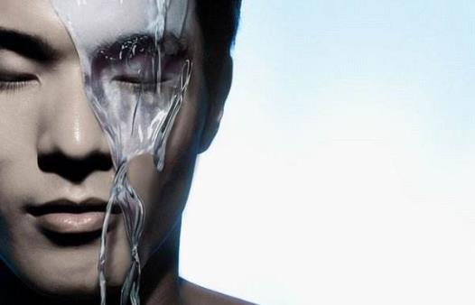 男生應該如何祛痘美白