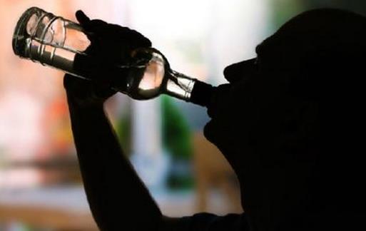 喝醉后這樣睡會要你的命！