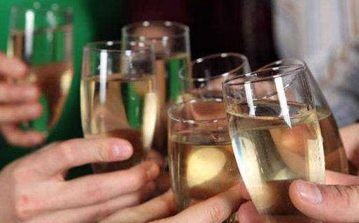 揭秘許多人都信以為真的飲酒誤區