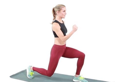 邊看電視邊高抬腿有利老人心臟健康！