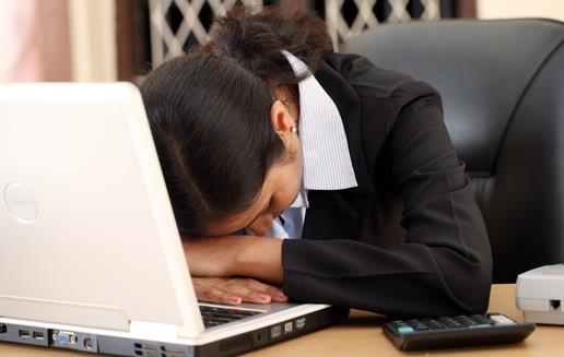 女性經期頭痛有哪些癥狀