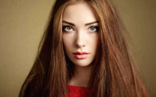 頭發脫落灰白是怎么回事