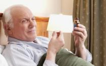 秋冬季節要小心預防抑郁癥！