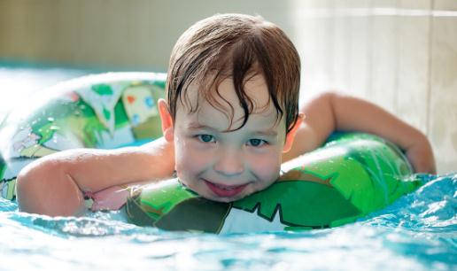 打小孩屁股也會打出大毛病