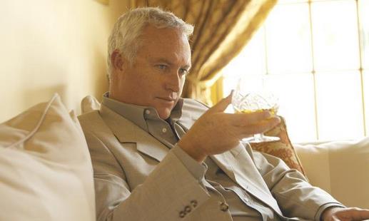 男人怎樣防脫發(fā) 6個(gè)方法最管用