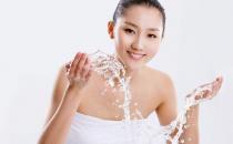 洗臉水中加這些物質能抗衰老