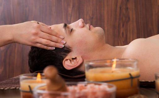 經常失眠？穴位按摩還你好睡眠