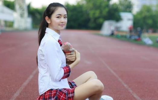 學(xué)會(huì)排毒祛痘變女神!