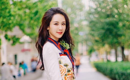 楊紫個人資料簡介 楊紫照片 楊紫演過的電視劇