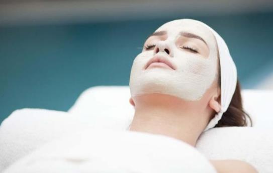 冷、黃、干三個字概括女人初老癥狀 減緩衰老辦法