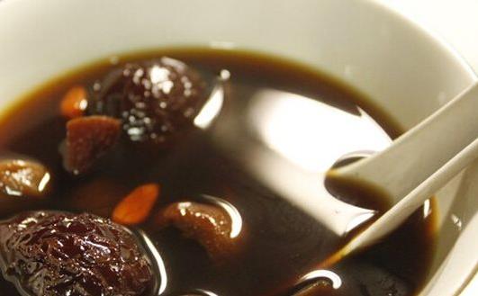 產(chǎn)后坐月子益忌食物盤點(diǎn) 坐月子禁吃食物