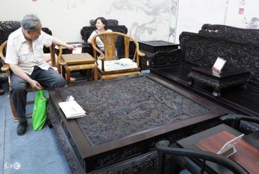 檀木家具日常保養方法 紫檀木和綠檀木家具保養