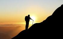 ?骨科專家稱：爬樓爬山是最笨的運動 膝蓋磨損嚴重