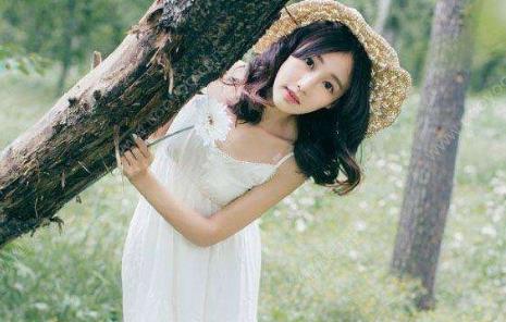 女性青春期患卵巢腫瘤有什么特征？如何預(yù)防卵巢腫瘤才有