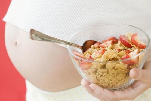 孕期飲食 懷孕十個(gè)月的養(yǎng)胎飲食指南