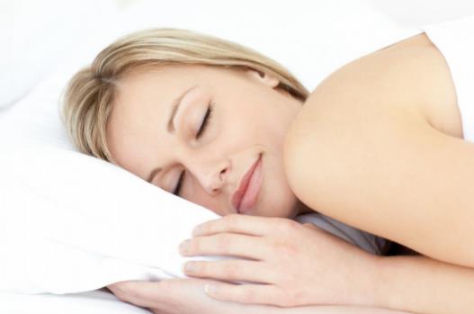 裸睡居然真的可以減肥