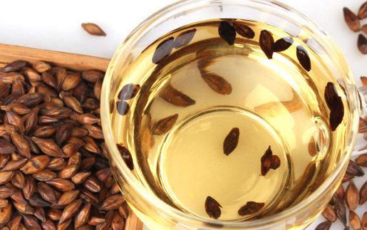 健脾開胃解油膩 吃大餐就沖一杯大麥茶吧