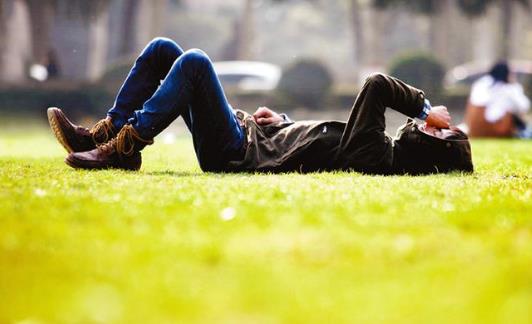 春天總愛犯困別大意  提神補充能量吃這些