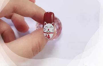 招財貓美甲怎么畫 這是會讓你發財的美甲