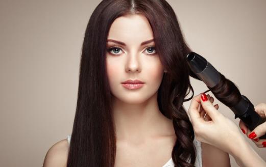 人閑長指甲心閑長頭發 其實是有道理的