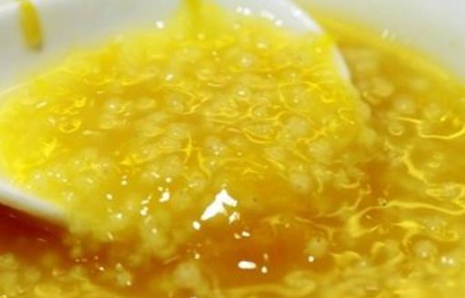 注重健康營養(yǎng)均衡 煮碗健康有營養(yǎng)的小米粥 