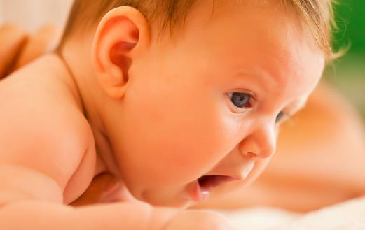 吃夜奶是寶寶的需要嗎？寶寶夜奶難斷，試試這幾招