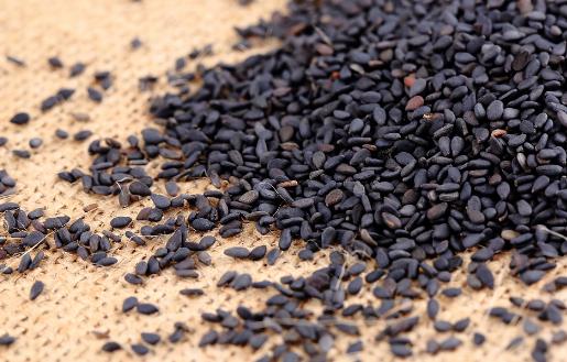 芝麻營養價值高 僅吃香油是無法獲取芝麻全部營養