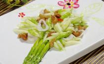 腎好的女人才有好氣色 趕緊來(lái)學(xué)做養(yǎng)腎食譜