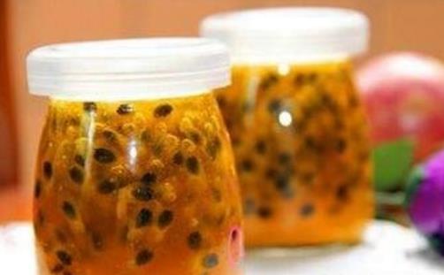 拒絕果醬里的增稠劑 自制果醬快速煮濃稠的竅門