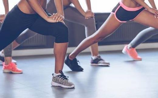 TRX學著這樣練 甩掉肥肚肚