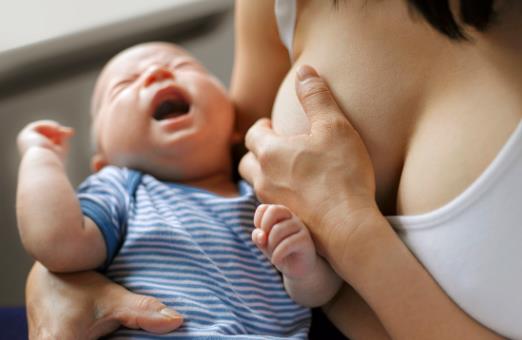 女人胸部護理 七個方法防止衰老