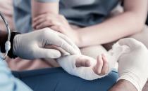 ?磕磕碰碰劃傷皮膚 外傷用藥使用注意事項(xiàng)